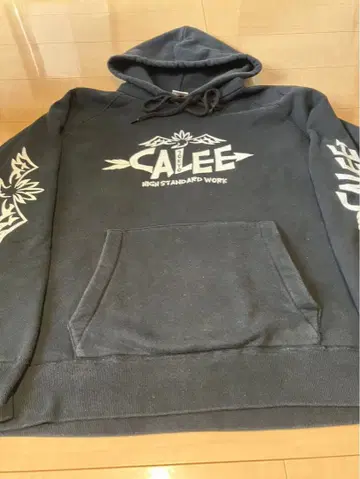 레어 CALEE 'HIGH STANDARD WORK' 후드티 블랙