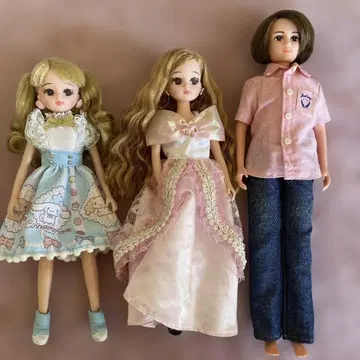 리카짱 인형 2체 아빠 인형 1체