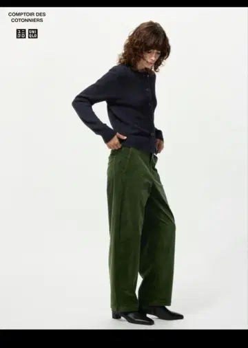 다크 그린 코듀로이 커브 팬츠 S 사이즈