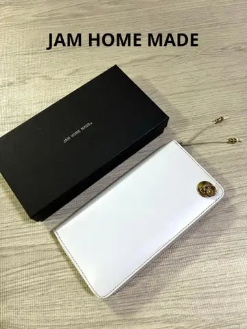 화이트 장지갑 JAMHOMEMADE