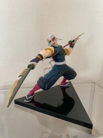 귀멸의 칼날 제일복권 우즈이 텐겐 B상 상자 없음