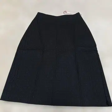 하자품 택 포함 MAX&Co. 스커트 블랙 퀼팅풍 슬릿