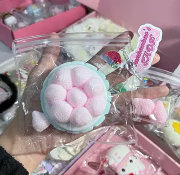 크리스마스 한정판 딸기 파이 타르트 스퀴즈