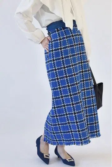 quaranciel 블루 트위드 체크 I 라인 스커트 카란시엘