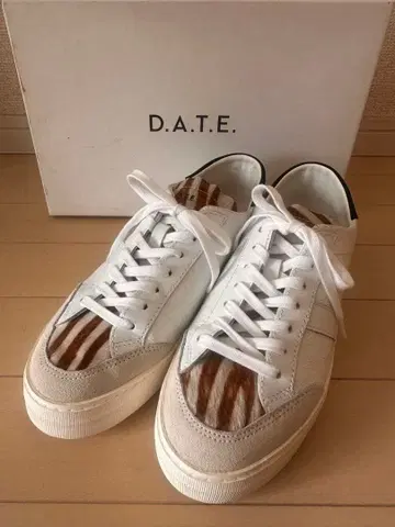 D.A.T.E. 24.5cm 화이트/브라운 스니커즈
