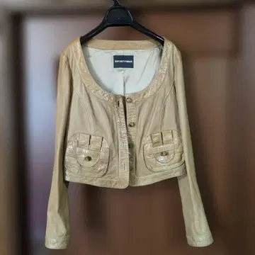 엠포리오 아르마니 베이지 숏 라무 가죽 자켓