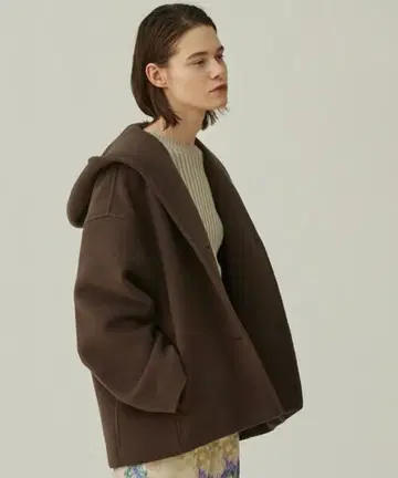 데프레 다크 브라운 뉴 모사 후디드 숏코트