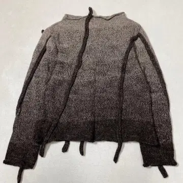 센소유니코 io comme io 보틀넥 디자인 니트 풀오버