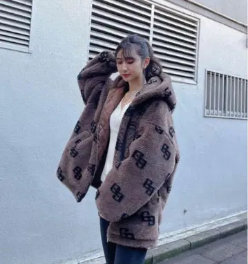 레어 상품 GYDA 제이다 GG 로고 BIG 보아 블루종 브라운