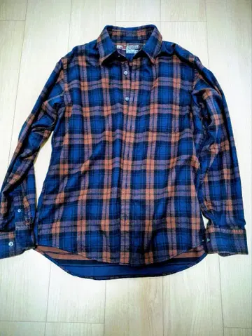 무인양품 셔츠 M 사이즈 2개 시착만 한 상품