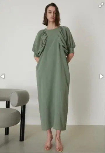 RIM.ARK 림아크 Curve gather sleeve 원피스