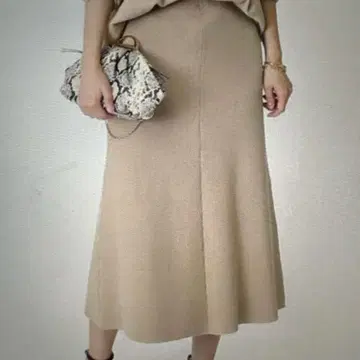 두지엠 클라세 리브 플레어 스커트 [컨디션 최상] 두지엠 클라세 MUSE