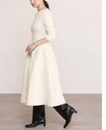 VERMEIL par iena 핏 플레어 니트 원피스