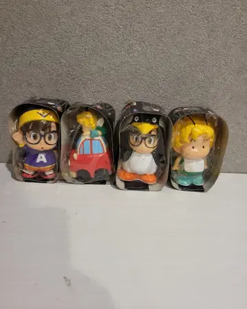 미사용 아라레짱 Dr. 슬럼프 아라레 소프트 비닐 저금통 4개 세트