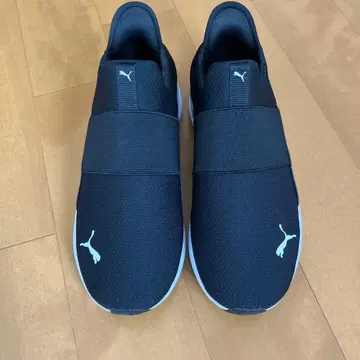 PUMA SOFTRIDE 블랙 슬립온