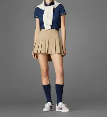 아디다스 [오리지널스 골프] 풀온 플리츠 스커트 사이즈 L