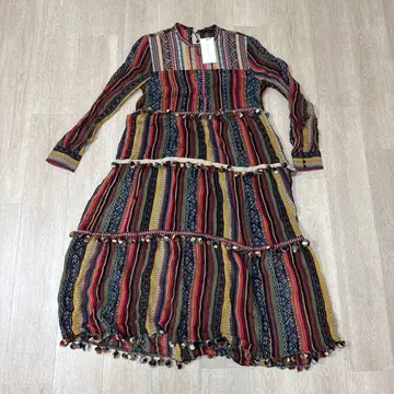 ZARA 긴팔 올 패턴 원피스 M 미사용