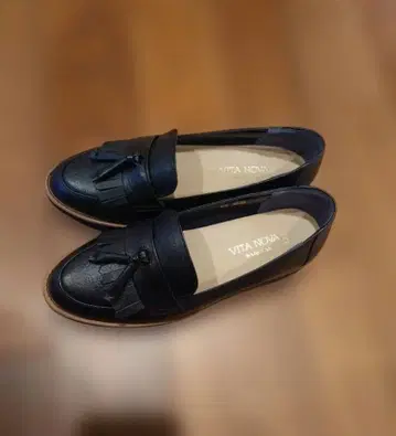 vita nova 태슬 로퍼