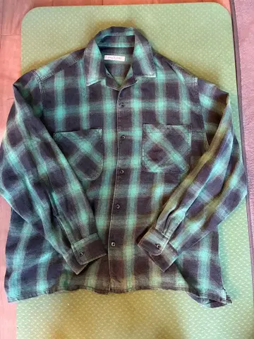 프릭스스토어 플란넬 셔츠 M 사이즈