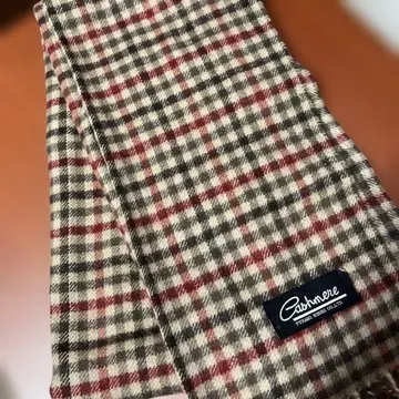 캐시미어 체크 무늬 머플러