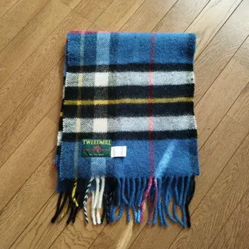 TWEEDMILL 체크 무늬 머플러 타마루 마키 착용