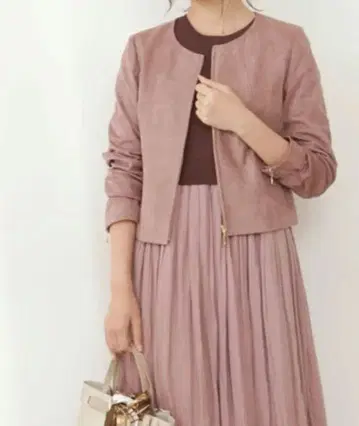 노카라 페이크 스웨이드 블루종 프로포션 바디 드레싱