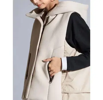 SCOTCLUB 스콧 클럽 이소재 도킹 다운 베스트 새상품급