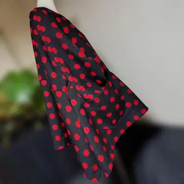 기모노 원단으로 만든 상의