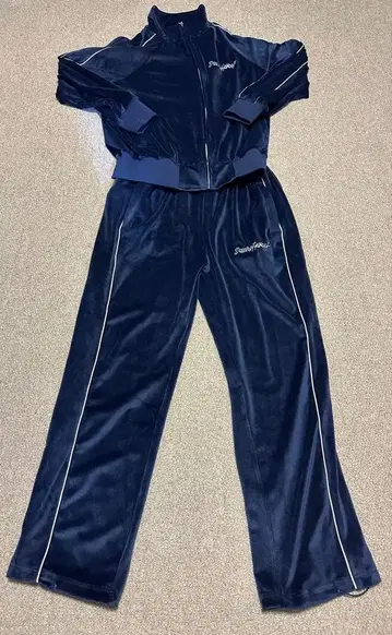 Dawn of proof 네이비 벨로아 셋업 로스앤젤레스 테리토리