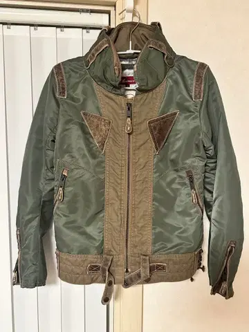 AVIREX 60주년 모델 M65 플라이트 자켓