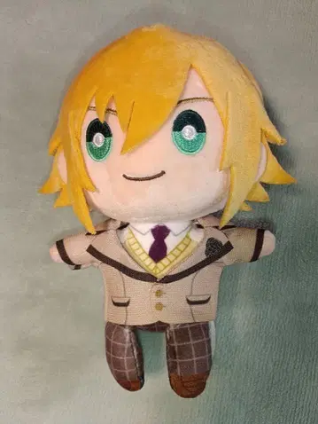 니지산지 우즈키 코우 니지누이