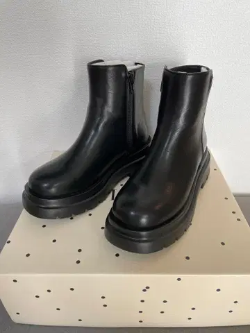 하이앤드 통굽 숏부츠