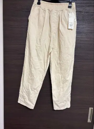 새상품 사만사 모스모스 코듀로이 테이퍼드 팬츠