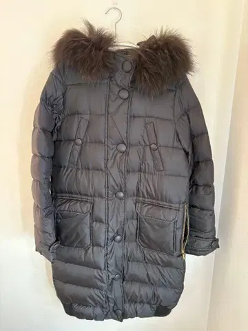 나노 유니버스 니시카와 다운/36/폴리에스테르/블랙/퍼