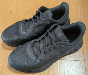 On Cloud tilt 블랙 27.5cm 온 클라우드틸트