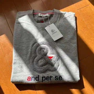 and per se M 사이즈 스웨터