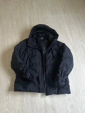 UNIQLO 다운 자켓 XL 사이즈