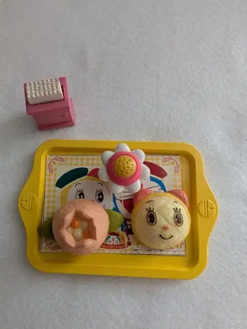 리멘트 모두의 베이커리 도라미짱 빵 미니어처 세트