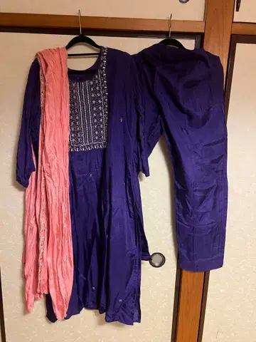 보라색 비즈 자수 롱 원피스 인도 쿠르타 살와르