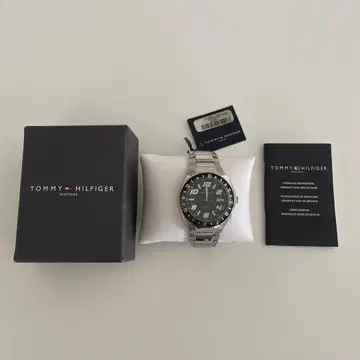 TOMMY HILFIGER 블랙 시계 1790534