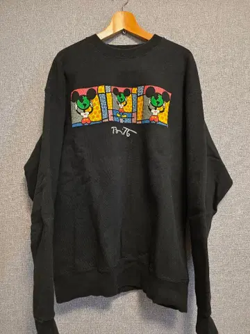 새상품급 디즈니 disney Romero Britto 맨투맨 XL