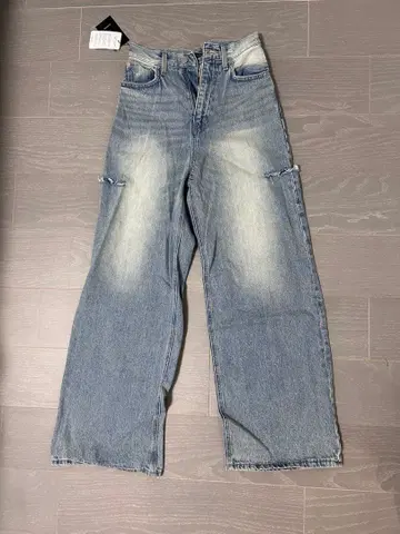 EMODA 사이드 컷 와이드 루즈 데님