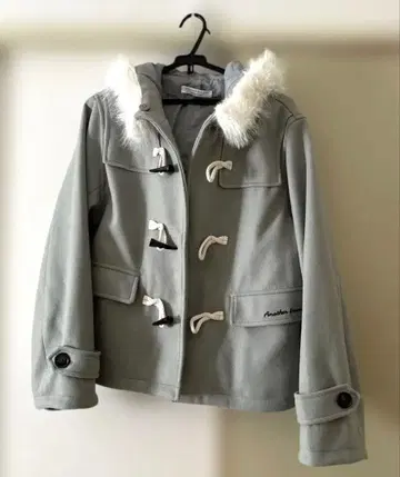 올리브 데 올리브 더플 코트 퍼 달린 후드 스카이블루 새상품급