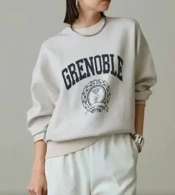 LOUNGEDRESS 자카드 로고 니트