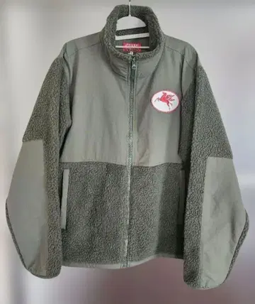 [택 포함 새상품] 블루벨벳 플리스 자켓 L 사이즈 페가수스 자수