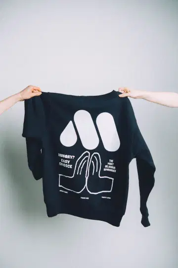 [ 새상품 미사용 ] 모스버거는 최고 맨투맨 네이비 S 사이즈