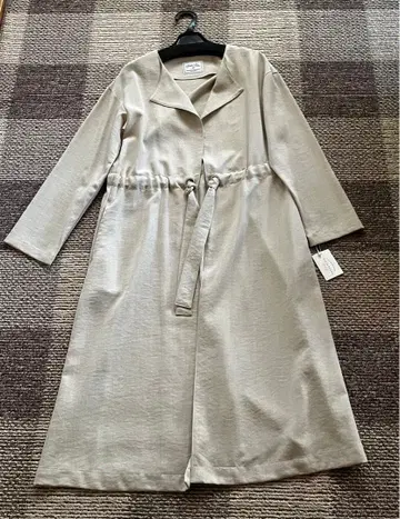 허리 마크 노카라 코트 Perle Peche