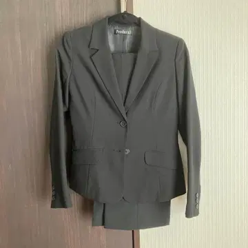 블랙 정장 세트 3점 ( 자켓, 스커트, 팬츠 )