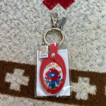 미야쿠미야쿠 가죽 키링 빨간색