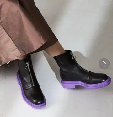 [ 천연 가죽 ] [ NICAL ] 통굽 센터 지퍼 부츠